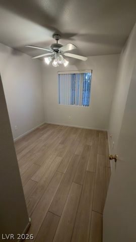 4280 Village Hills Street, Las Vegas, NV 89147