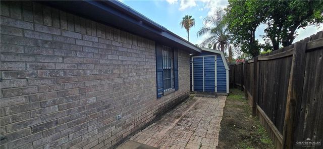 102 Kimberly Street, Mission, TX 78572