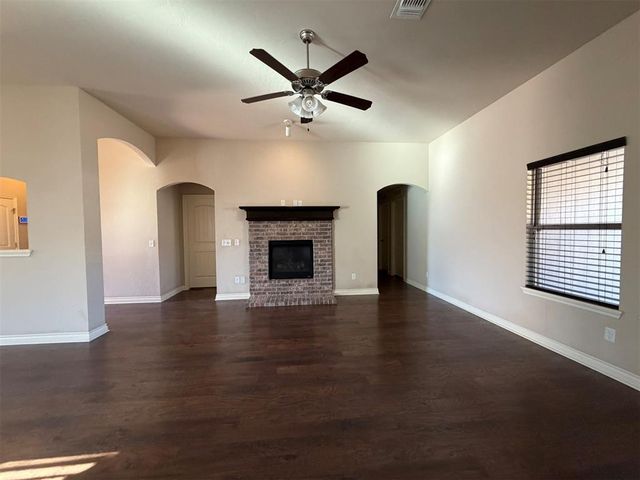 19128 Espada Drive, Edmond, OK 73012