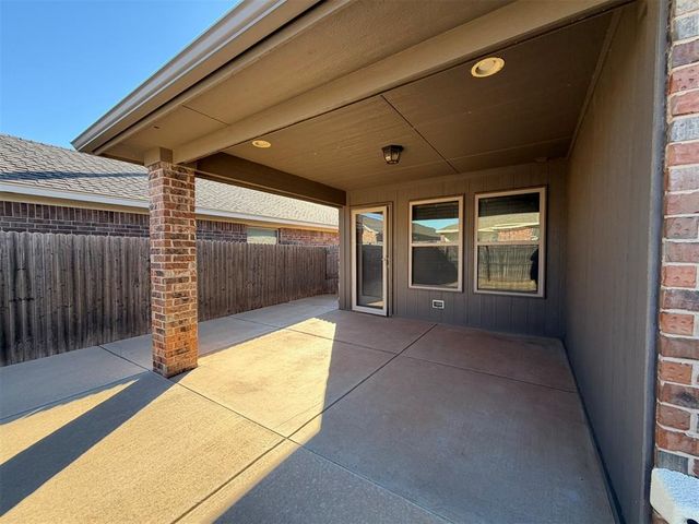 19128 Espada Drive, Edmond, OK 73012