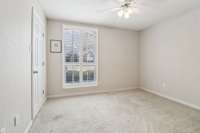 4034 Appian Way, Arlington, TX 76013