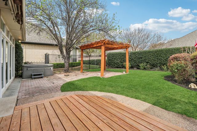 4034 Appian Way, Arlington, TX 76013