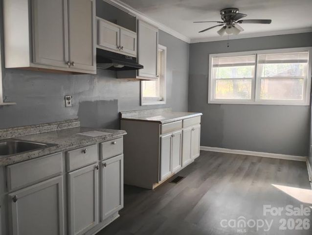 986 N Arant Street, Pageland, SC 29728