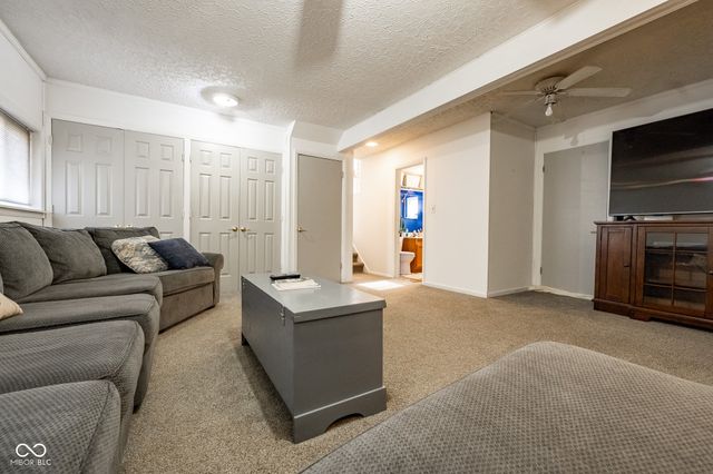 222 Westwood Road, Fillmore, IN 46128