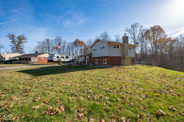 222 Westwood Road, Fillmore, IN 46128