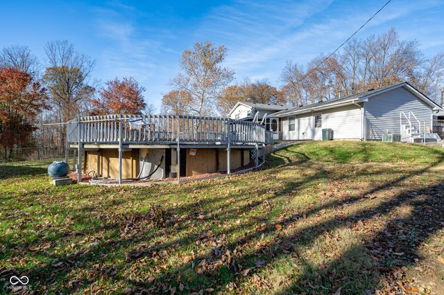 222 Westwood Road, Fillmore, IN 46128