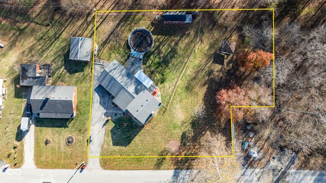 222 Westwood Road, Fillmore, IN 46128