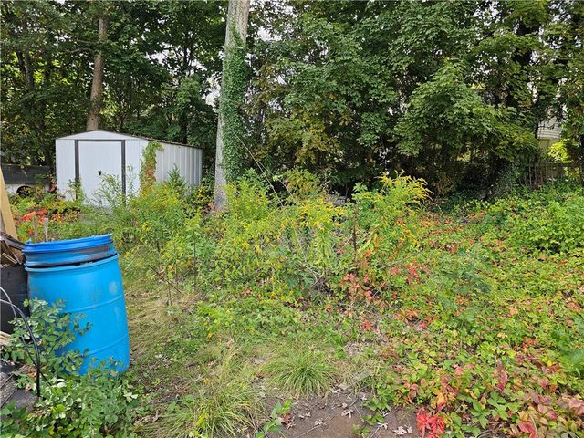 35 Steere Road, Glocester, RI 02814