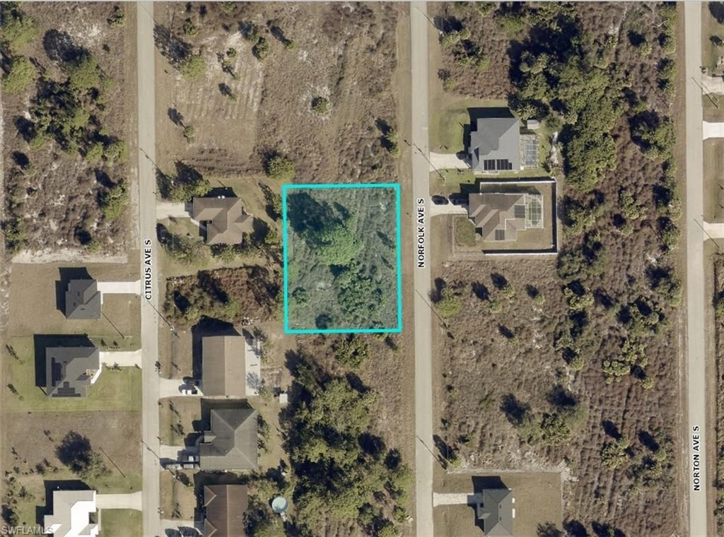 918 Norfolk AVE S, LEHIGH ACRES, FL 33974 — photo 2