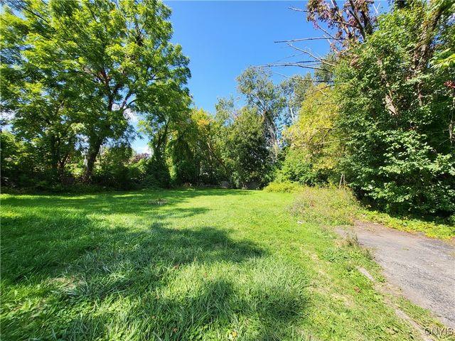 53 Arterial West, Auburn, NY 13021