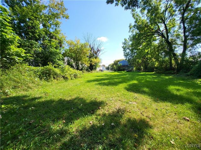 53 Arterial West, Auburn, NY 13021