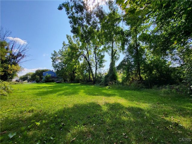 53 Arterial West, Auburn, NY 13021