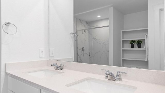 6107 Brookhaven Street, Rosenberg, TX 77469