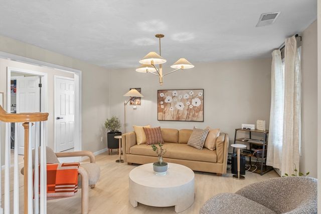 455 East St, West Bridgewater, MA 02379