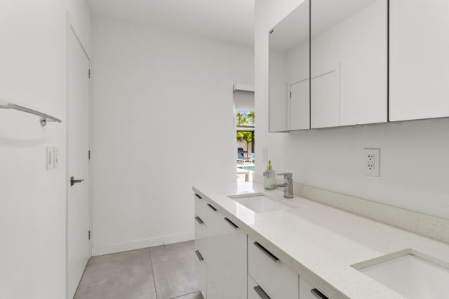 21303 NE 18th Place, Miami, FL 33179