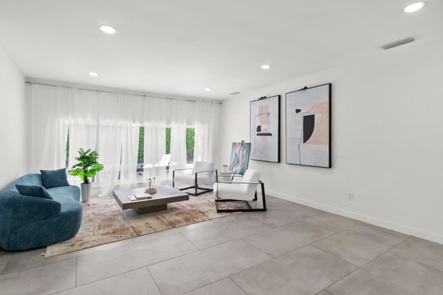 21303 NE 18th Place, Miami, FL 33179