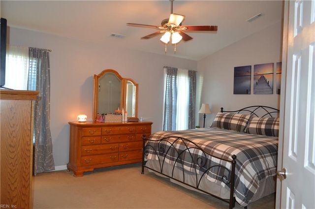 940 Saddleback TRL, Chesapeake, VA 23320
