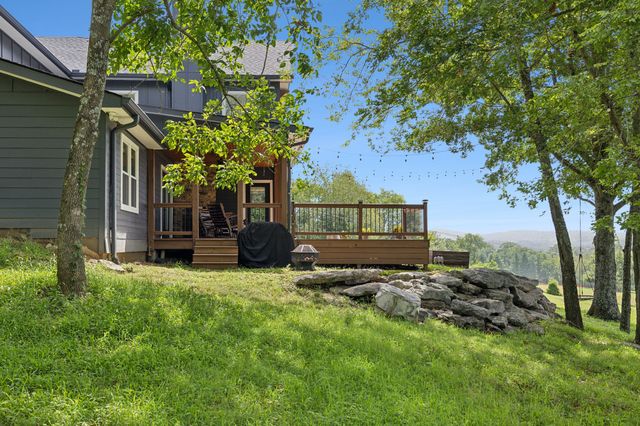 2236 Osburn Rd, Arrington, TN 37014