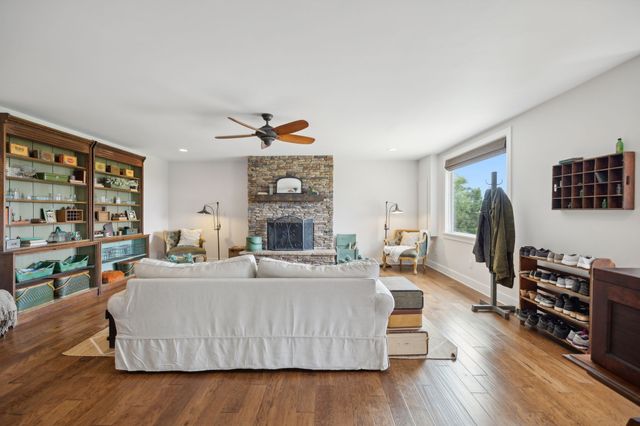 2236 Osburn Rd, Arrington, TN 37014