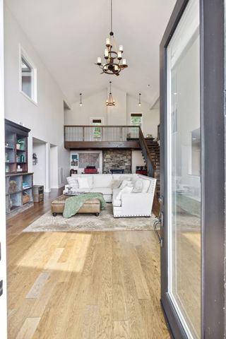 2236 Osburn Rd, Arrington, TN 37014