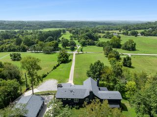 2236 Osburn Rd, Arrington, TN 37014