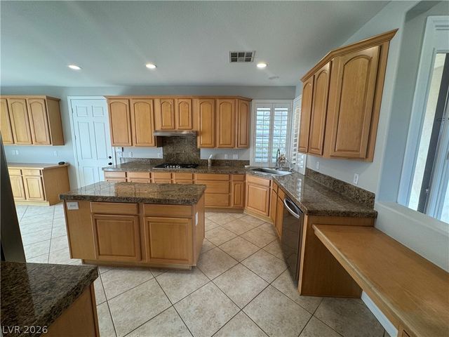 1104 Via Appianna, Henderson, NV 89052