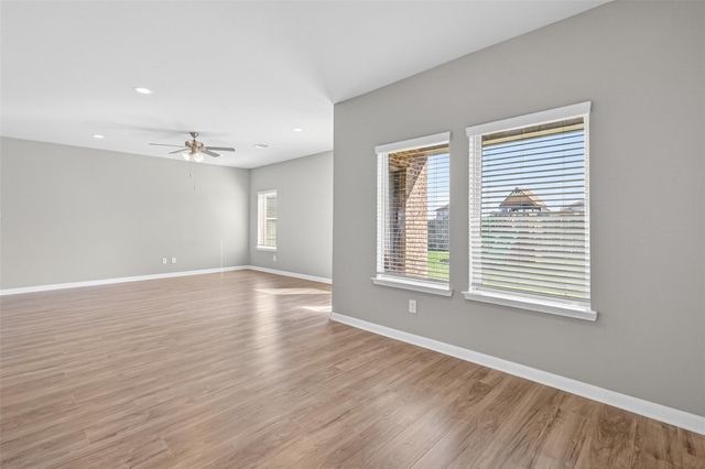 13009 Leisure Cove Drive, La Marque, TX 77568