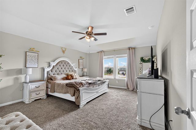 13009 Leisure Cove Drive, La Marque, TX 77568