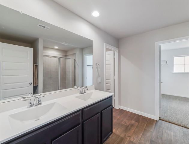 13009 Leisure Cove Drive, La Marque, TX 77568