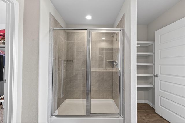 13009 Leisure Cove Drive, La Marque, TX 77568