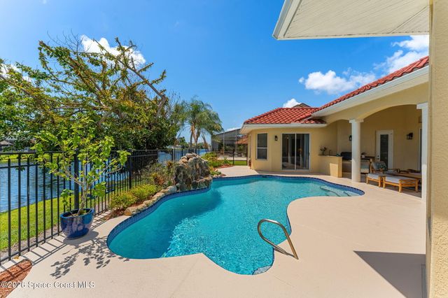 329 Lanternback Island Drive, Satellite Beach, FL 32937