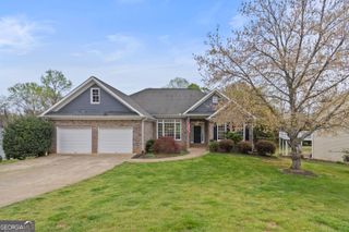 93 Overlook Circle, Dawsonville, GA 30534