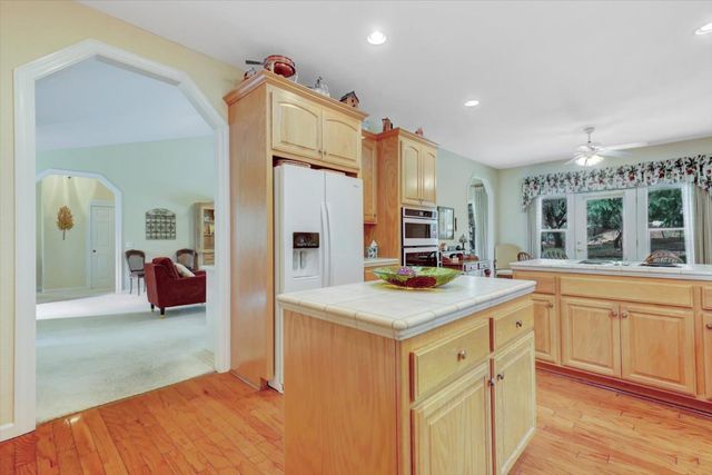 19276 Jayhawk Dr, Penn Valley, CA 95946