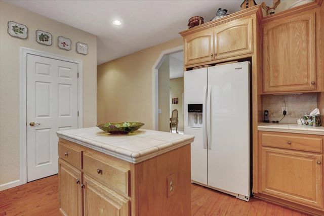 19276 Jayhawk Dr, Penn Valley, CA 95946