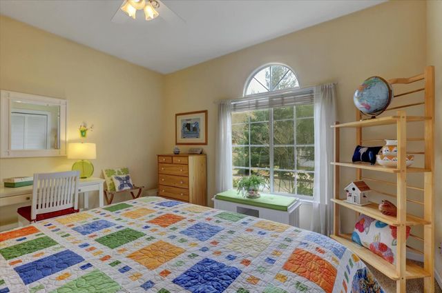 19276 Jayhawk Dr, Penn Valley, CA 95946