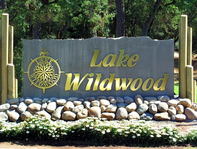 19276 Jayhawk Dr, Penn Valley, CA 95946