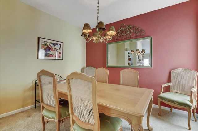 19276 Jayhawk Dr, Penn Valley, CA 95946