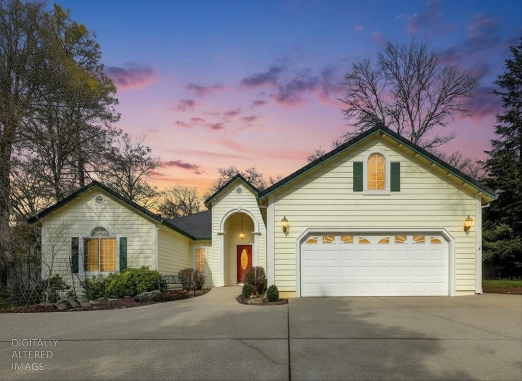 19276 Jayhawk Dr, Penn Valley, CA 95946