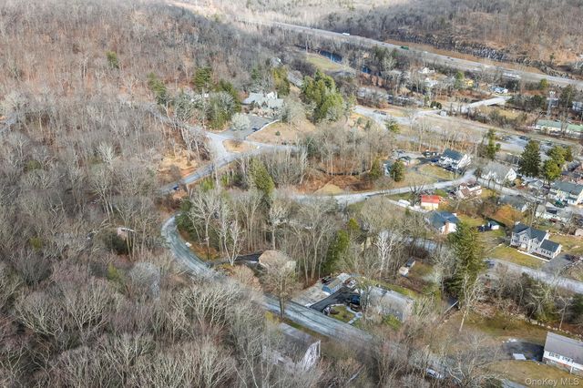 46 Nursery Road, Tuxedo Park, NY 10987