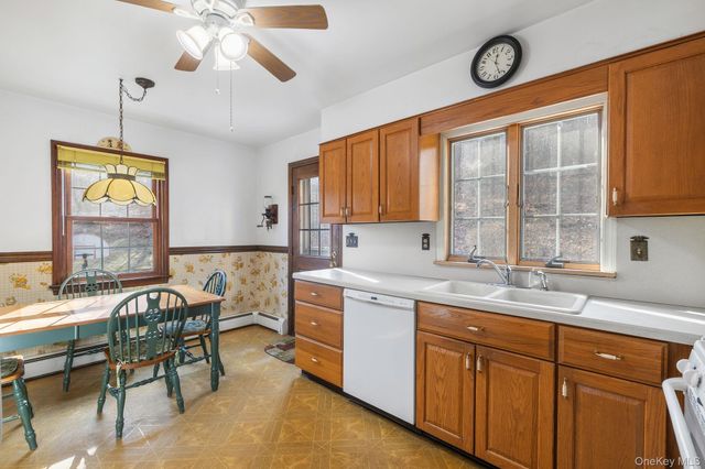 46 Nursery Road, Tuxedo Park, NY 10987