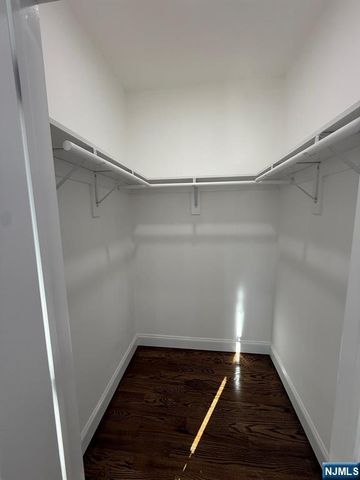 9 7th Street 1, Harrison, NJ 07029