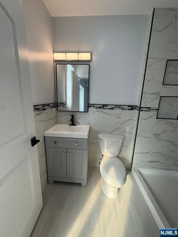 9 7th Street 1, Harrison, NJ 07029