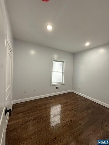 9 7th Street 1, Harrison, NJ 07029
