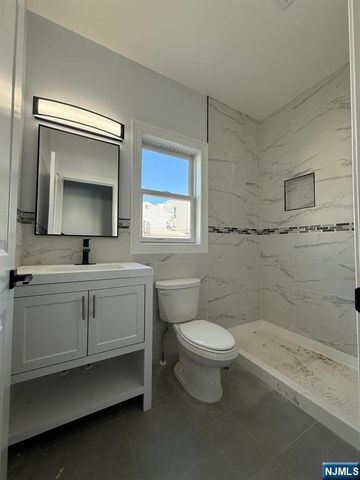 9 7th Street 1, Harrison, NJ 07029