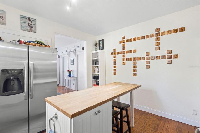 274 W WASHINGTON AVENUE, Lake Helen, FL 32744