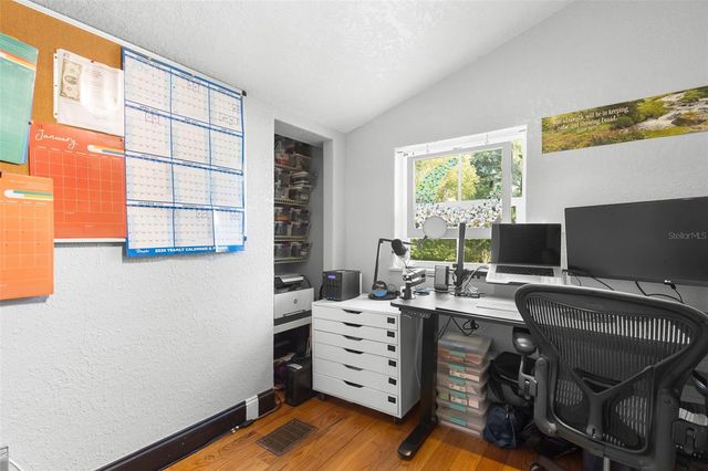 274 W WASHINGTON AVENUE, Lake Helen, FL 32744