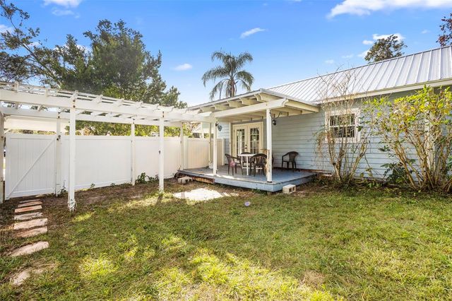 274 W WASHINGTON AVENUE, Lake Helen, FL 32744