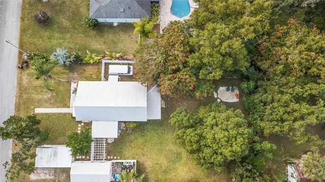 274 W WASHINGTON AVENUE, Lake Helen, FL 32744