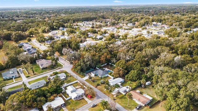 274 W WASHINGTON AVENUE, Lake Helen, FL 32744