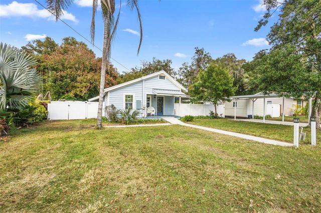 274 W WASHINGTON AVENUE, Lake Helen, FL 32744